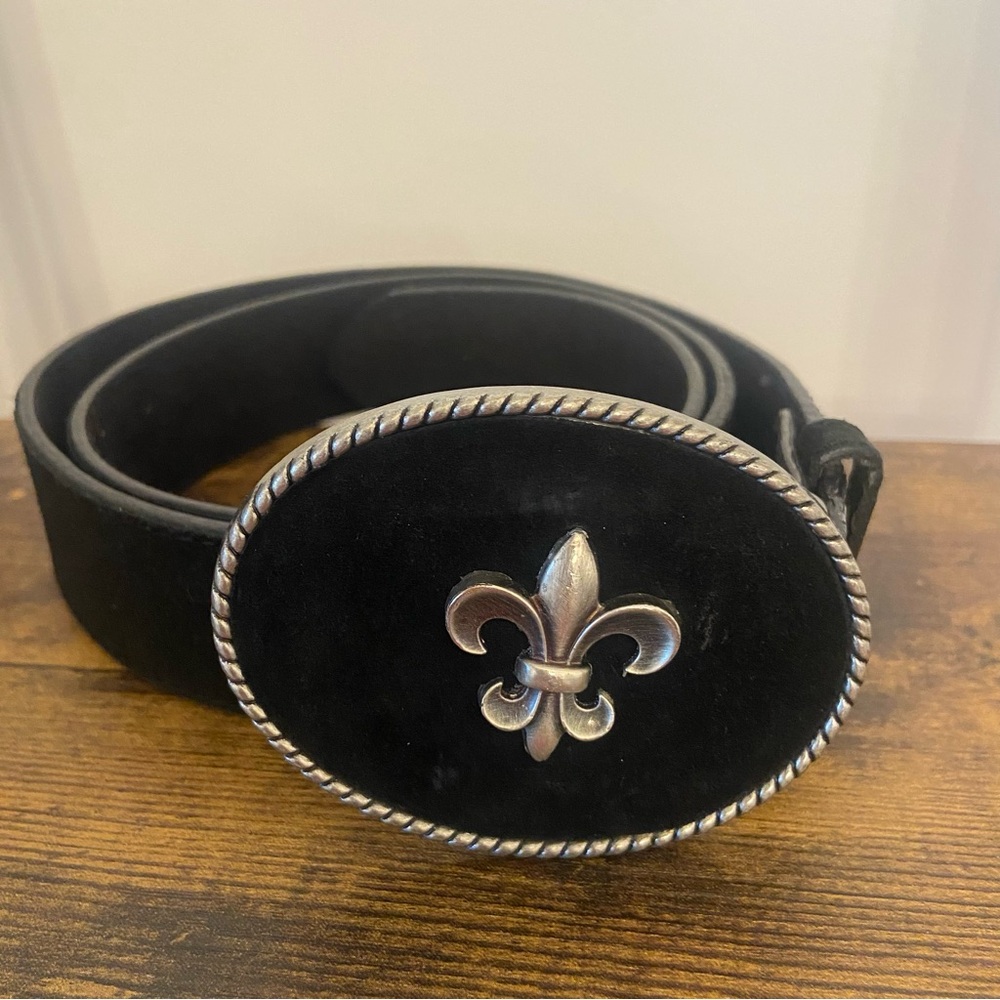 Genuine Ivan leather belt With Oval Fleur De Lis Velvet Buckle